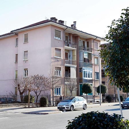 B&B Il Rosso E Il Blu Cuneo Exteriör bild